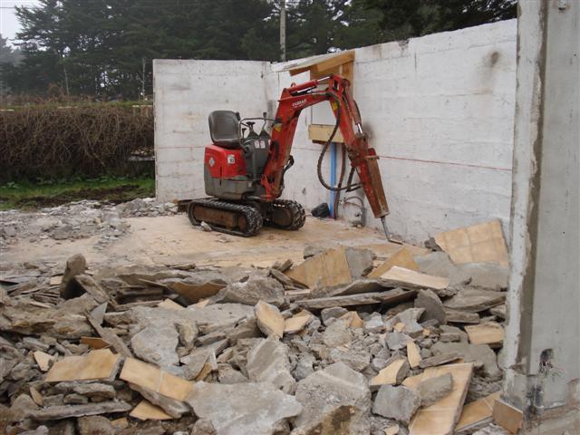 Démolition dans le Val-de-Marne